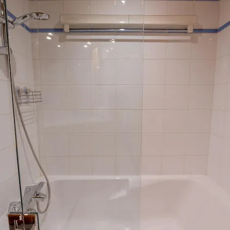 Apartment La Ginabelle - Sauna & Swimming Pool - Happy *