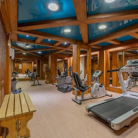 La Ginabelle - Sauna & Swimming Pool - Happy *