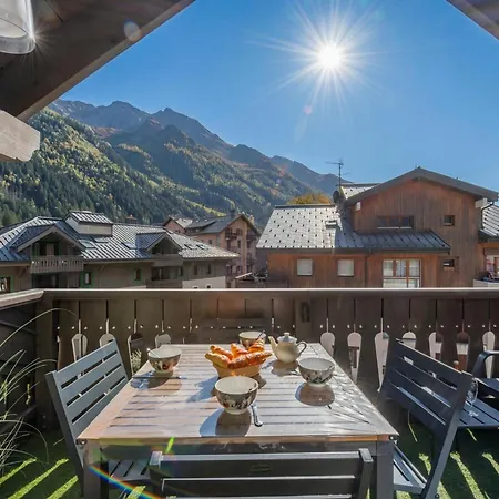 Central Mont Blanc View, Sauna & Pool Шамоні