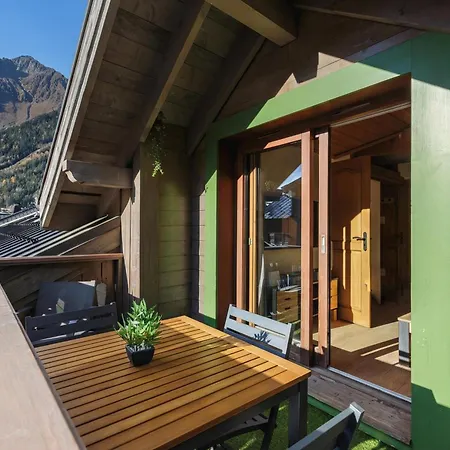 Central Mont Blanc View, Sauna & Pool Апартаменти *