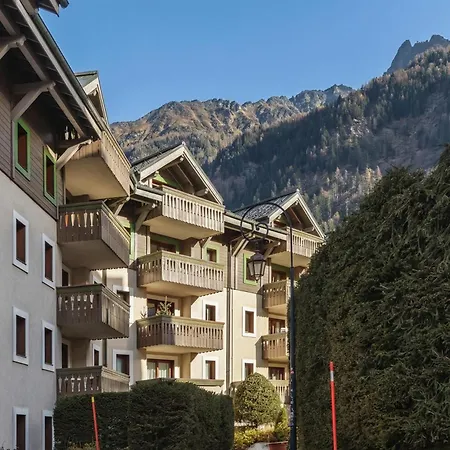 Central Mont Blanc View, Sauna & Pool