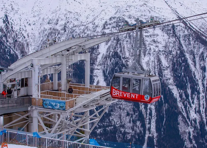 La Ginabelle - Sauna & Swimming Pool - Happy *