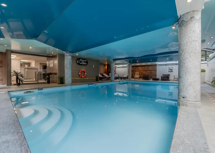 La Ginabelle - Sauna & Swimming Pool - Happy